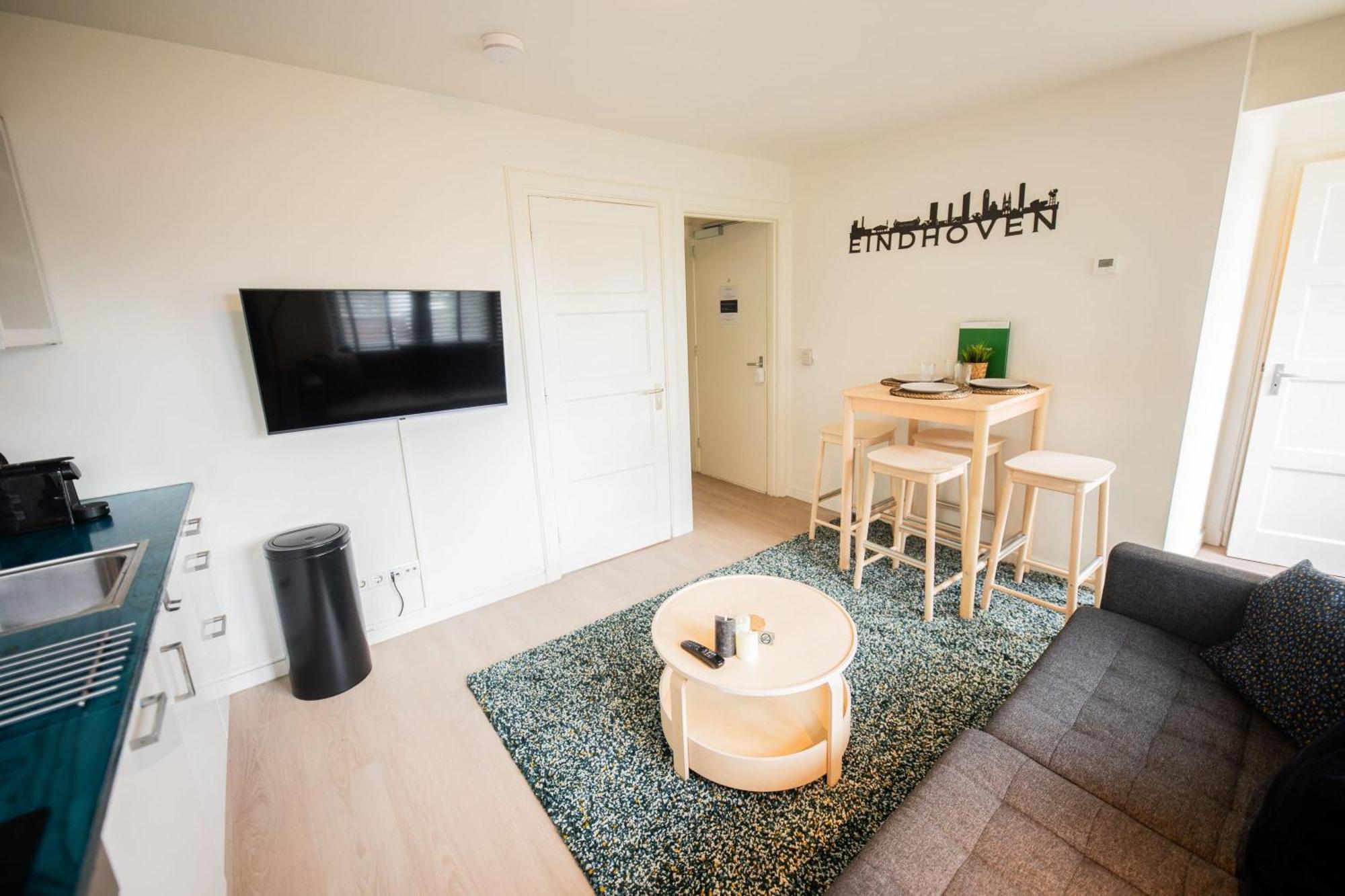 Amazing 50M2 Two-Bedroom Apartment - Ts307A Eindhove Kültér fotó